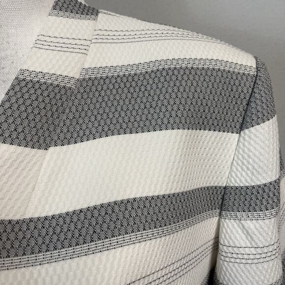 Preston & York Blazer Jacket Plus size 18 Black White Textured Striped Career - Picture 6 of 9